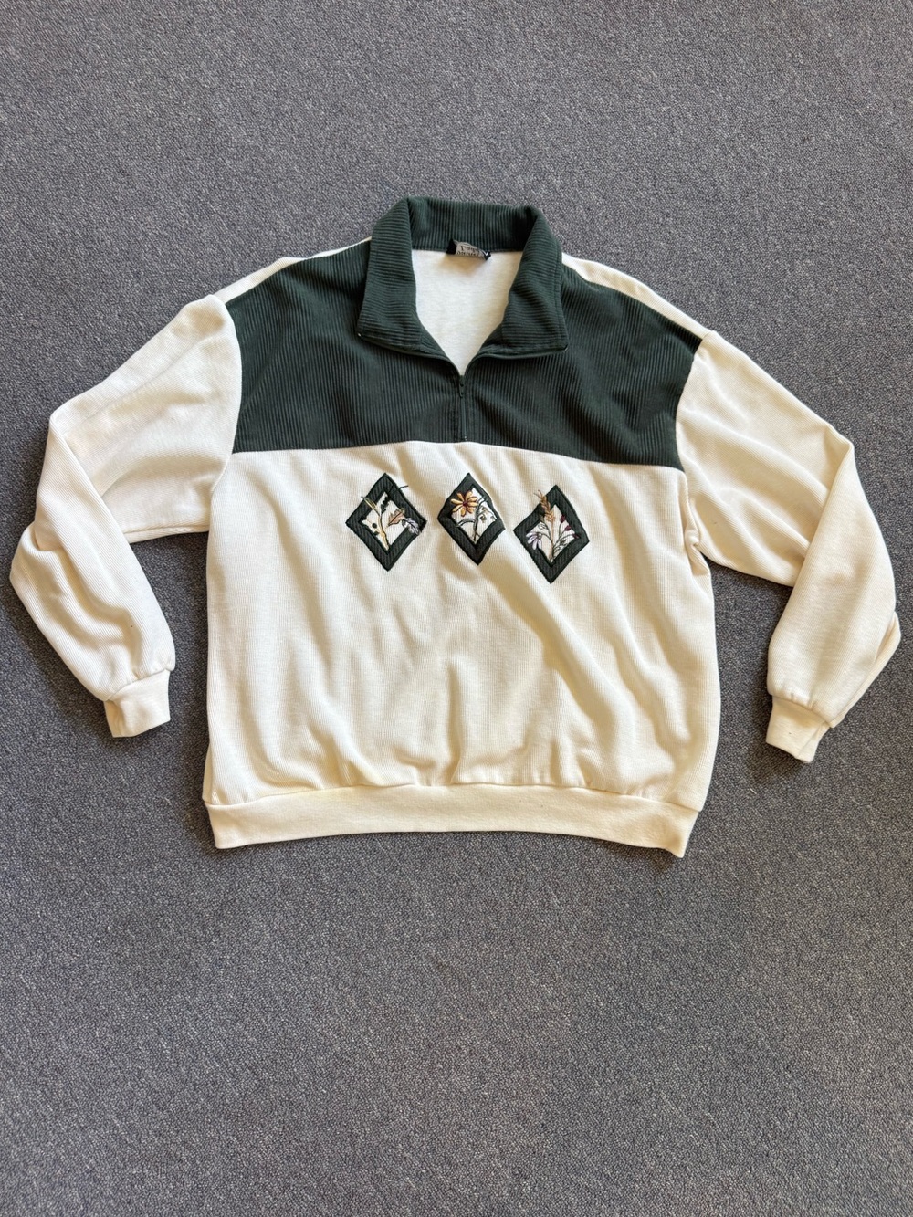 Cream and Dark Green Pullover Sweater with Embroidered Diamonds